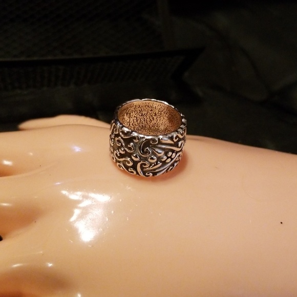 Sterling Silver ring - Picture 4 of 4